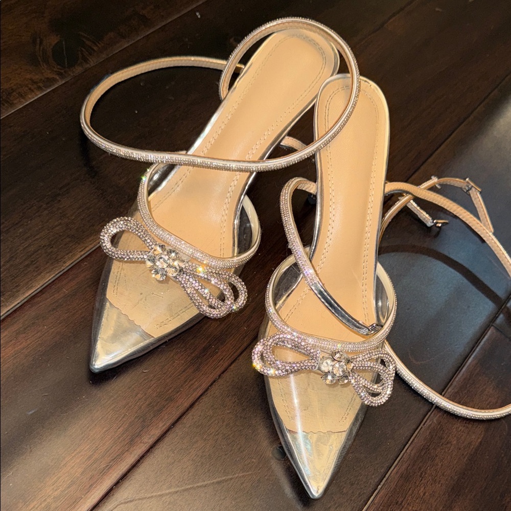 Elegant Silver Women's Heels with Rhinestone Accents
